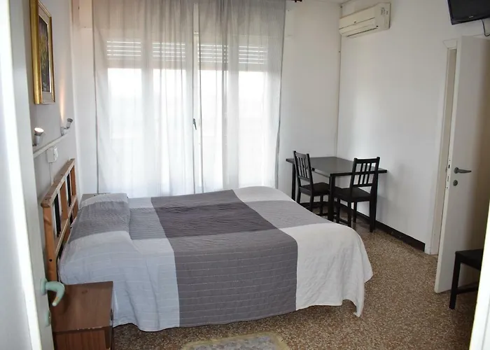 Paola Appartement *